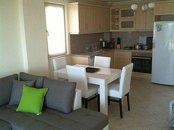 Royal Heights Apartments Bogazici Eksteriør bilde